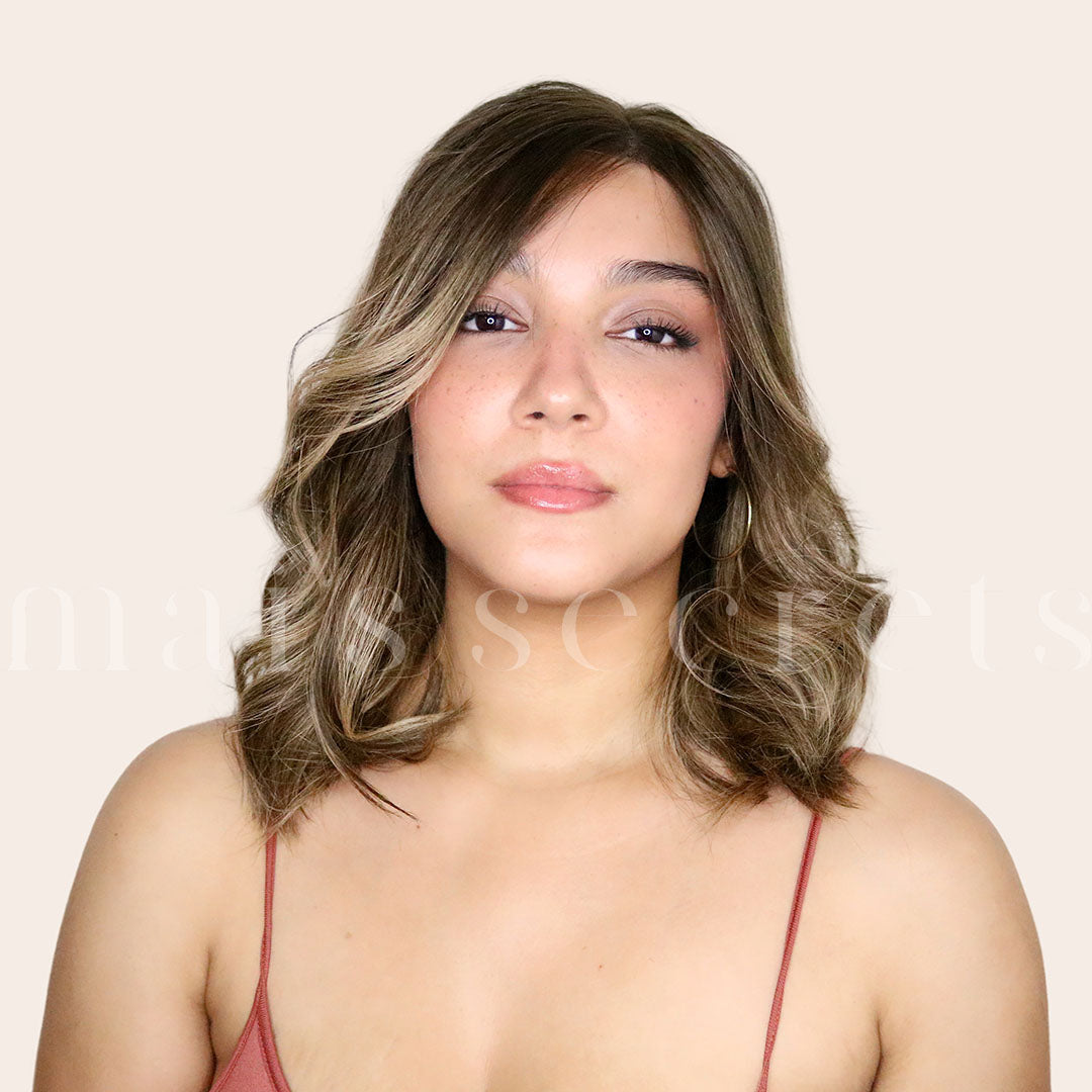 Léa - Perruque cheveux naturels mi-longs méchés