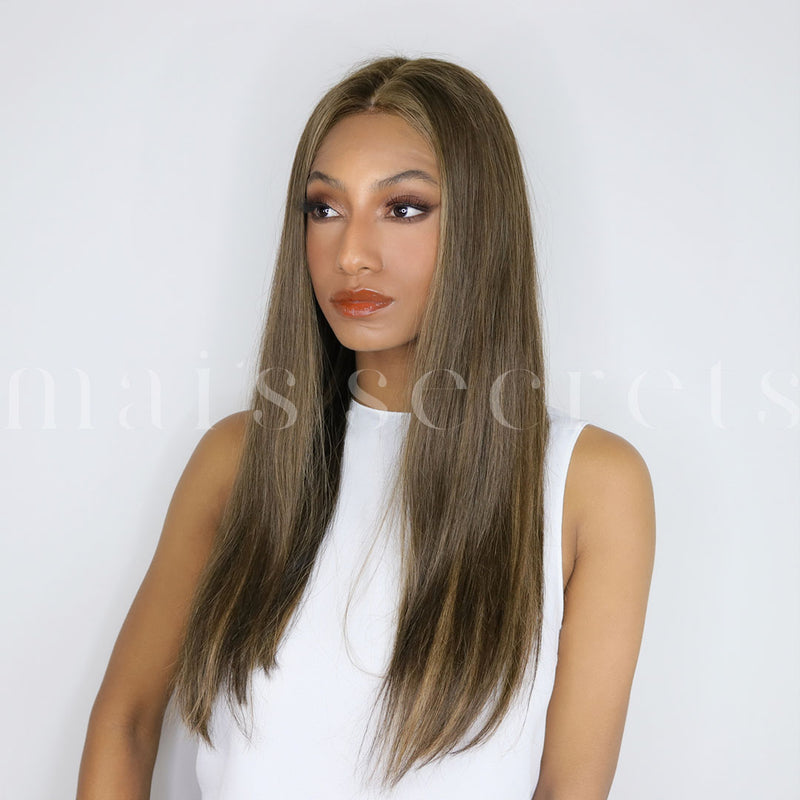 La perruque parfaite Ambre - lace wig silk top cheveux naturels 20 pouces